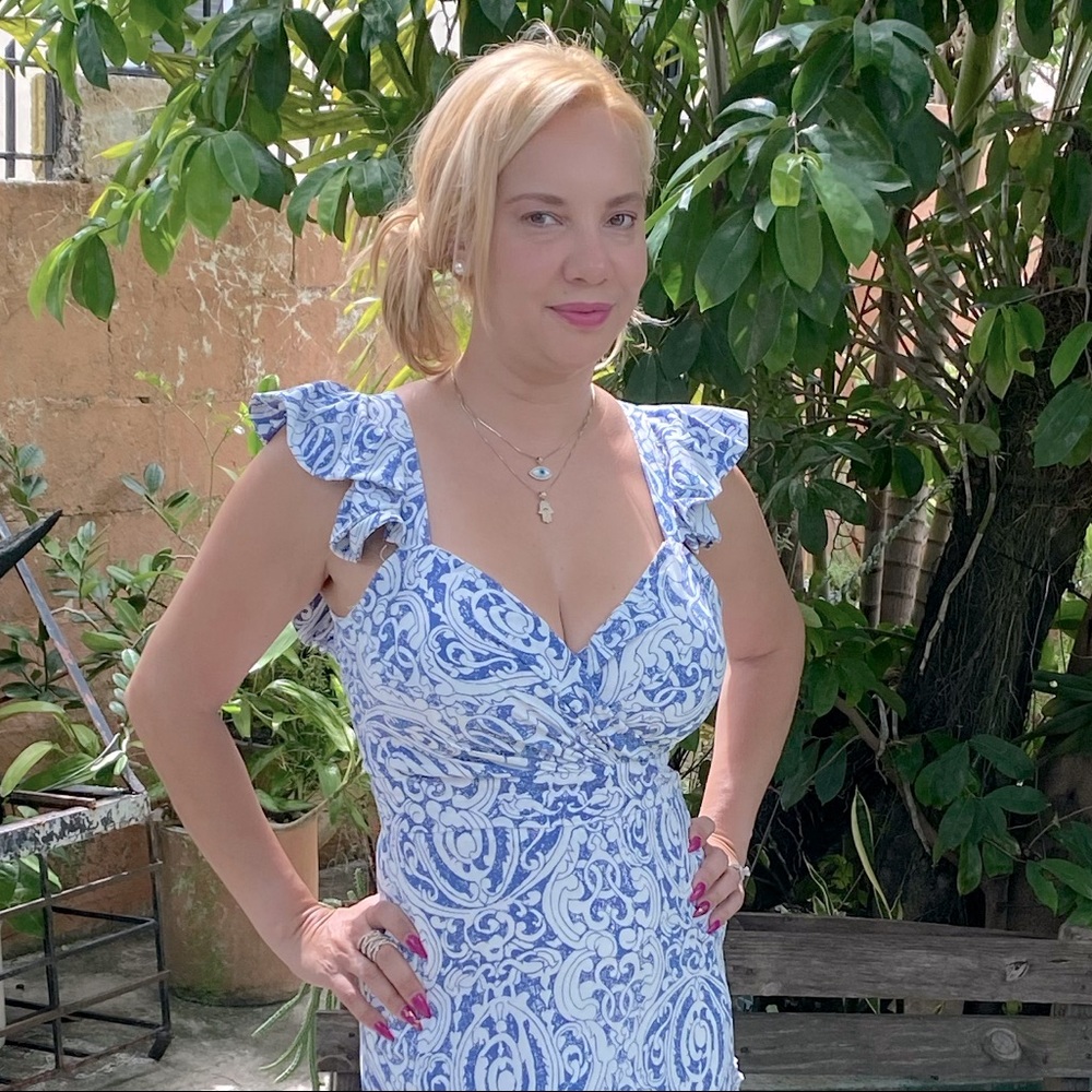 Meet your Posher, Adriana